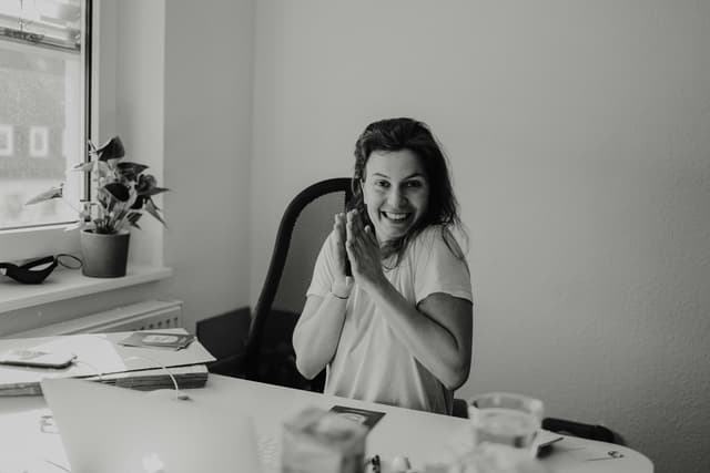 Best Home Business for Ladies in 2025